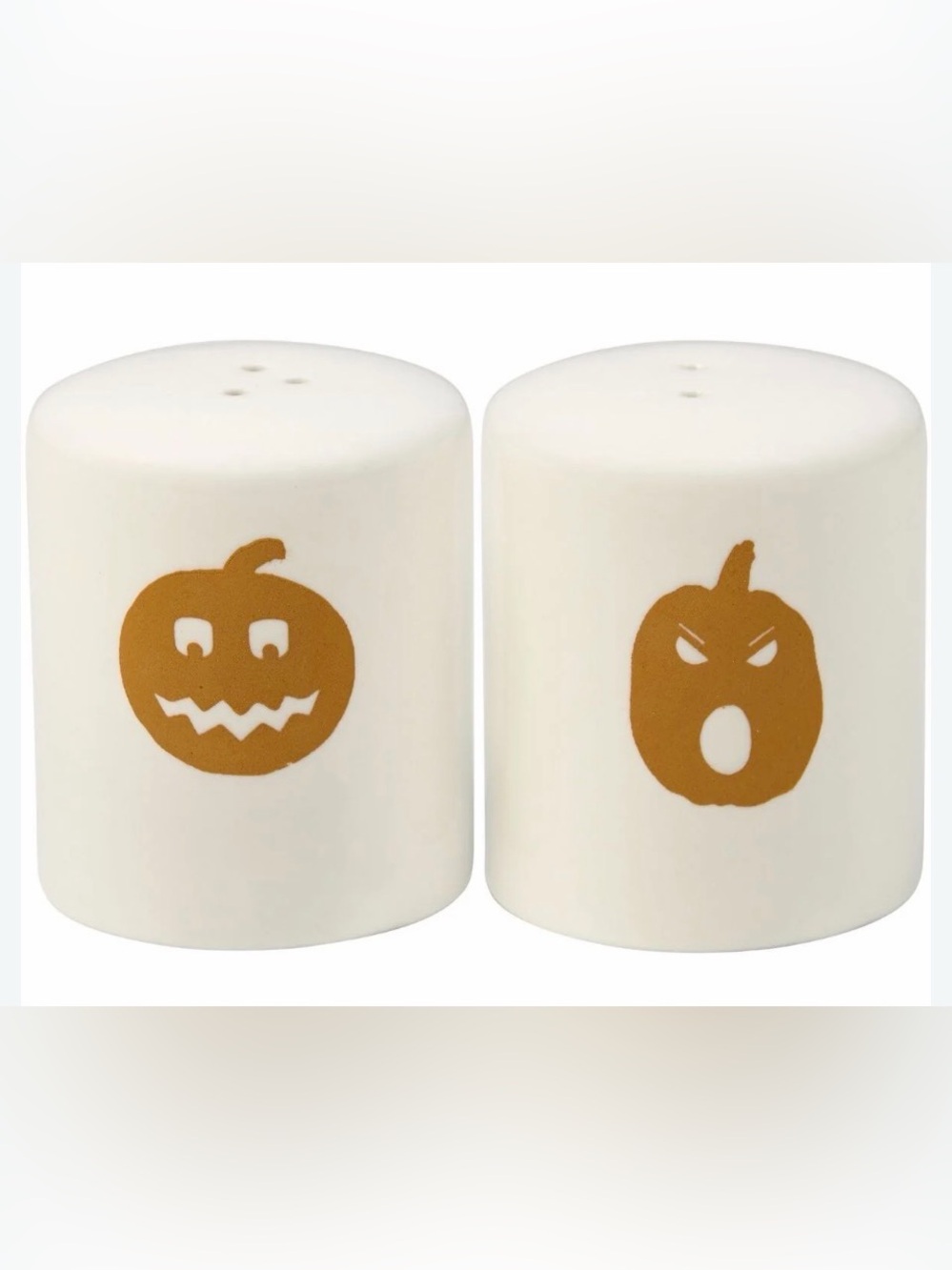 PRIMITIVES BY KATHY NWT 2pc stoneware salt and pepper shakers pumpkins